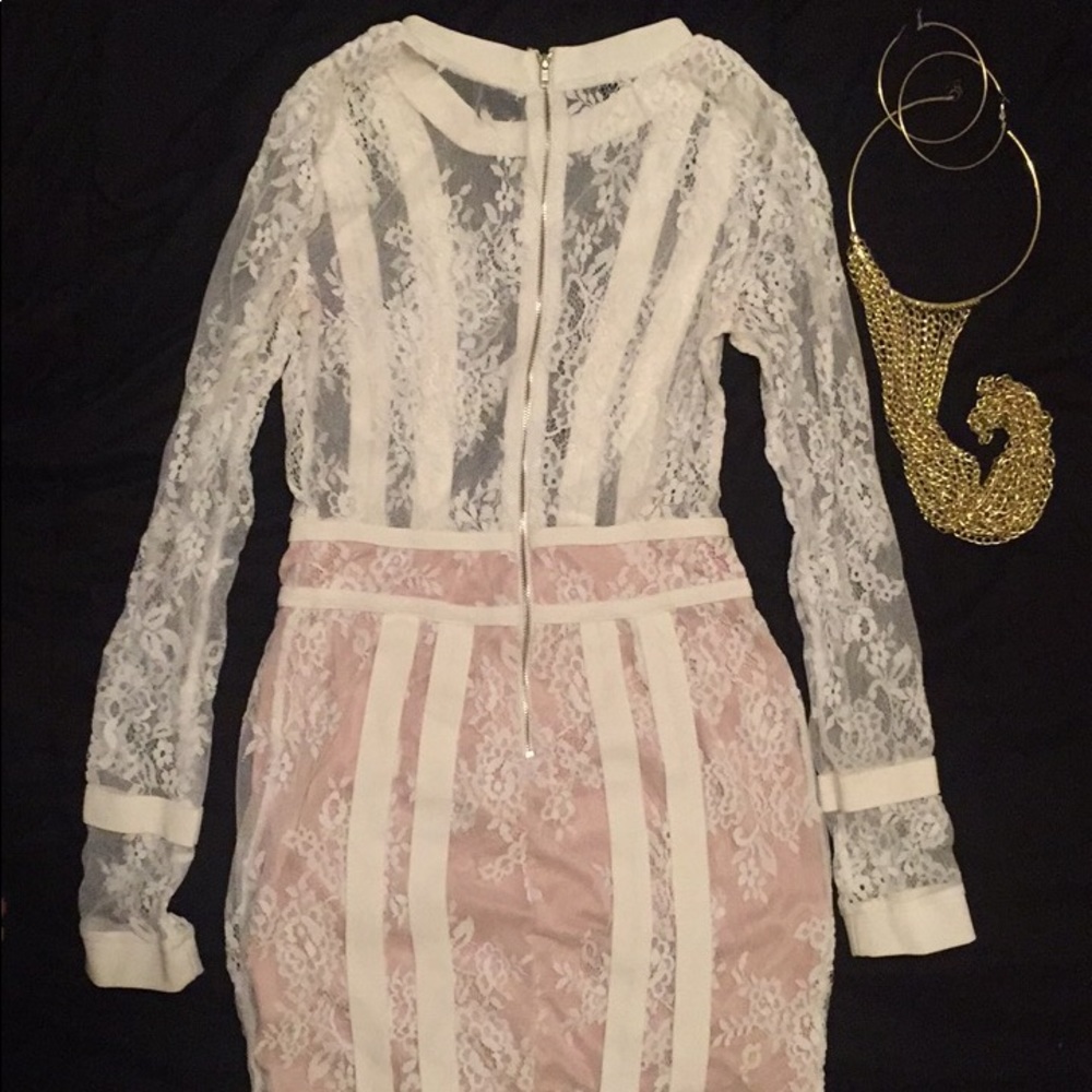 Agaci Nude & Lace mini dress